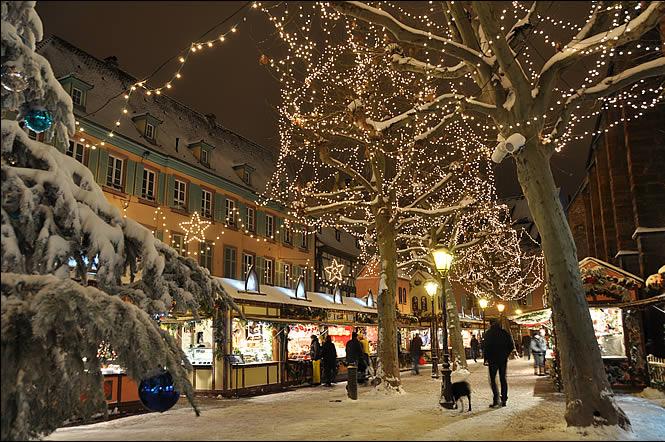 Top 6 : best christmas markets in france Chalet idées Christmas
