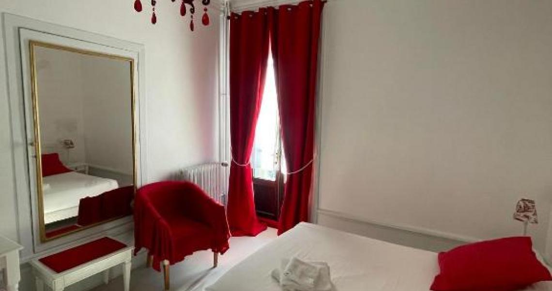 Chambre Double Confort - authentic by balladins Le Carré - Aix les Bains