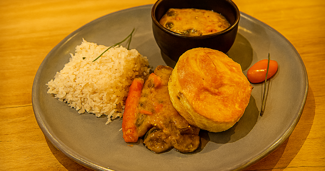 Traditionnelle blanquette de veau et son riz parfumé