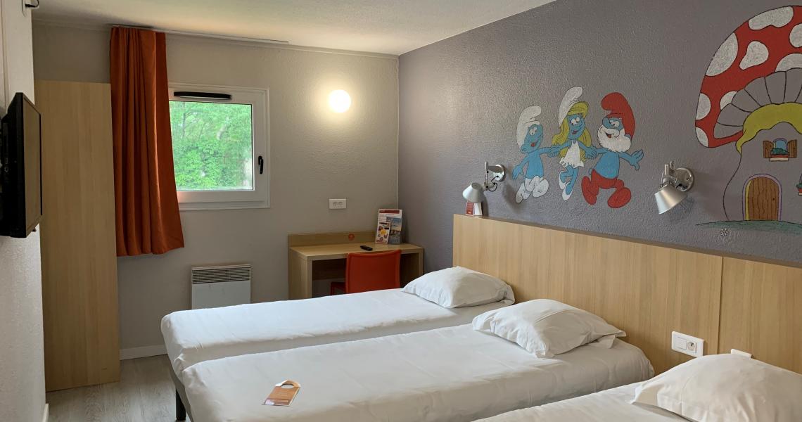 Chambre triple - initial by balladins - Tours Sud