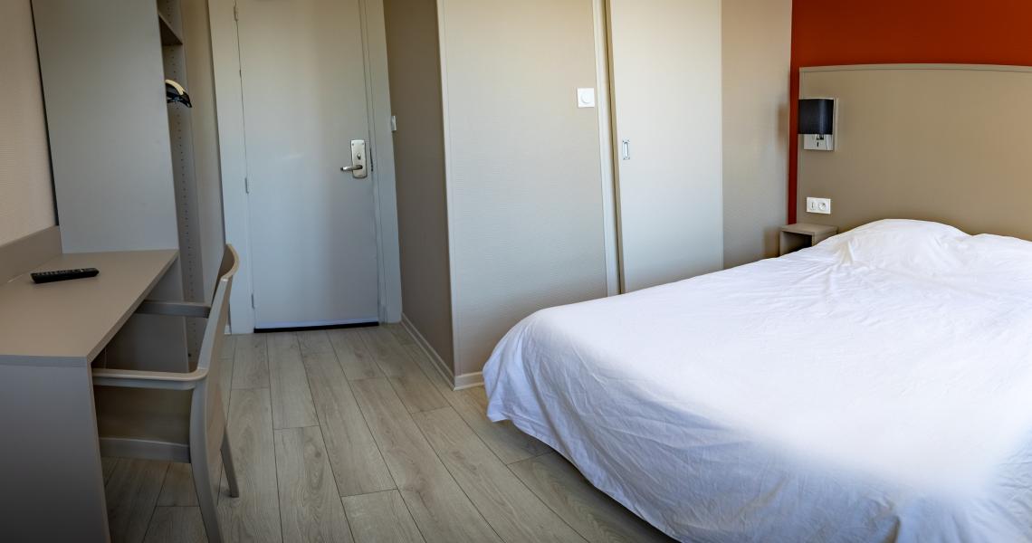 Hotel de la gare chateauroux - chambre double 3-2