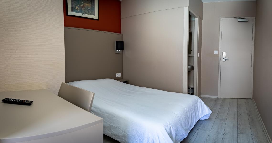 Hotel de la gare chateauroux - chambre double 4-2