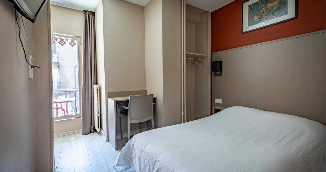 Hotel de la gare chateauroux - chambre double 5-2