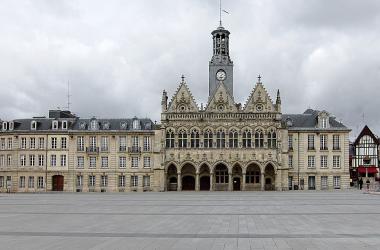 l'Hotel de ville de Saint-Quentin