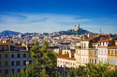 Vue sur la colline de la garde