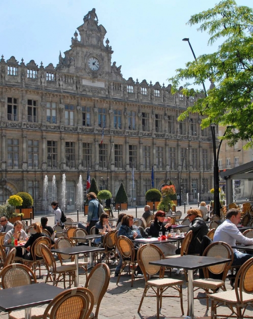 Valenciennes clearance