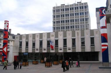 1200px-chateauroux - town hall - 1