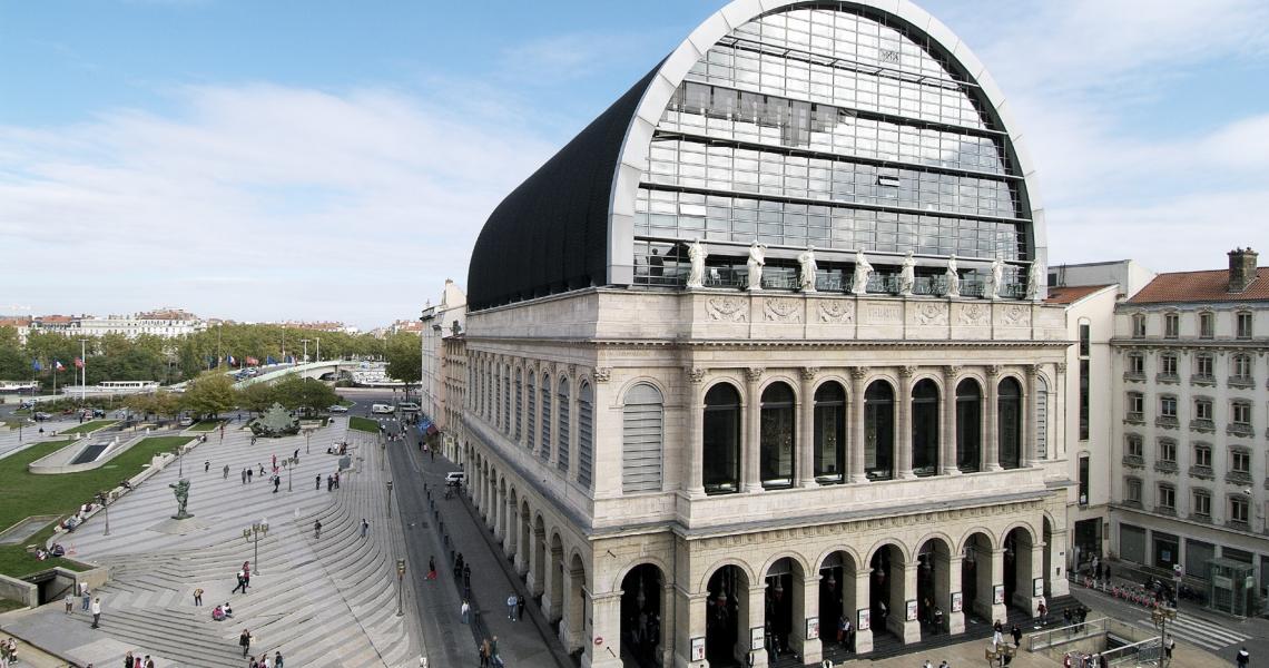 L'Opéra de Lyon et la verrière réalisée par Jean Nouvel