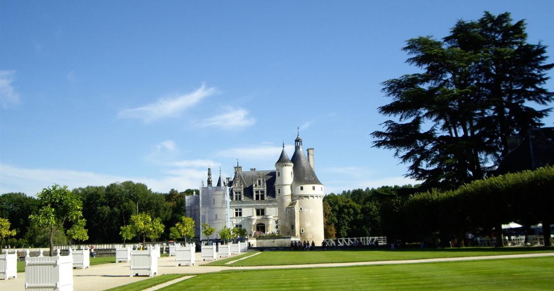 Castle-of-chenonceau-1203186-1280x960