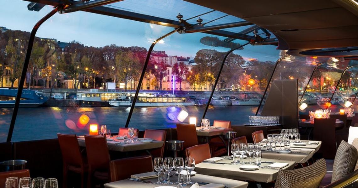 Croisiere et diner sur la seine