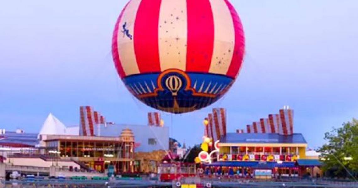 Survol en montgolfière PanoraMagique du Disney® Village